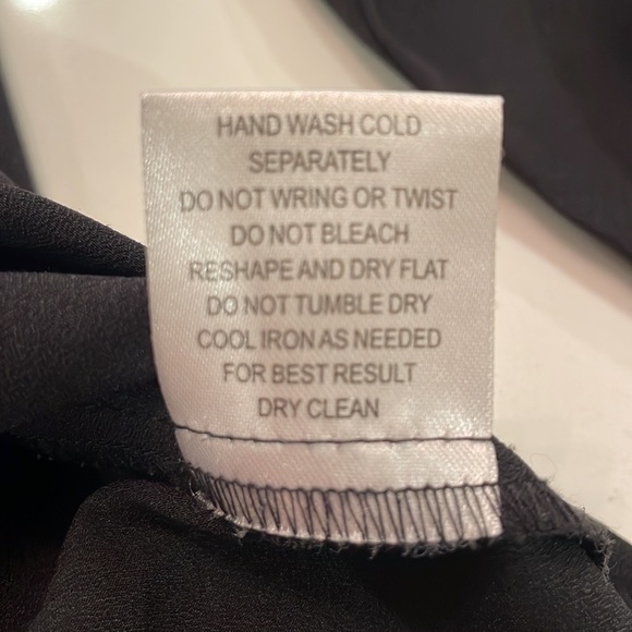 Black and Gray Olive & Oak blouse with back button detailing, xs, gently used - Picture 5 of 5